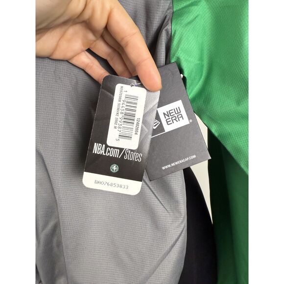 NWT Boston Celtics Ripstop Quarter-Zip Hoodie New Era NBA Windbreaker Gray/White - Picture 9 of 13
